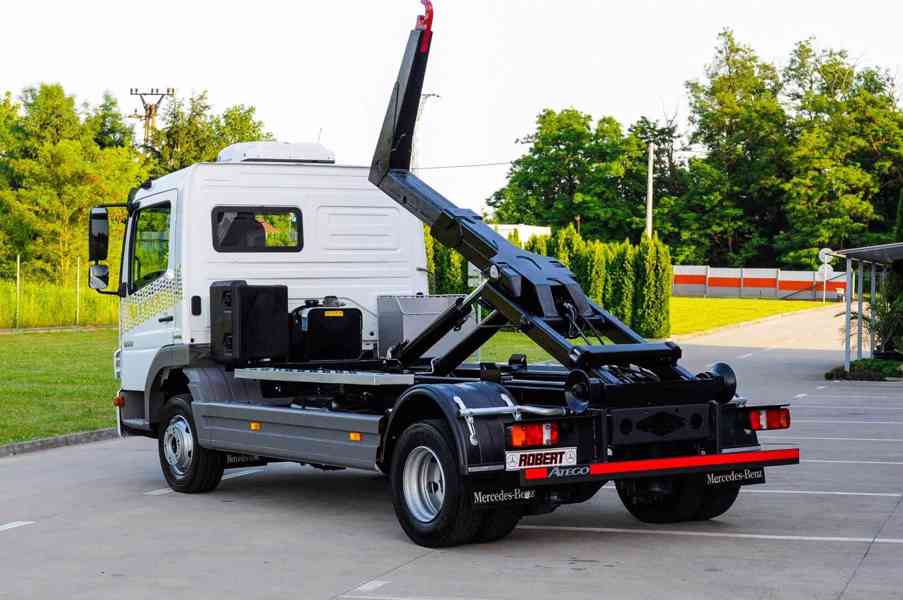 MERCEDES ATEGO 1222 HÁKOVÝ NOSIČ KONTEJNERŮ EURO5 - foto 81