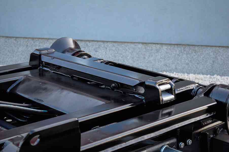 MERCEDES ATEGO 1222 HÁKOVÝ NOSIČ KONTEJNERŮ EURO5 - foto 72