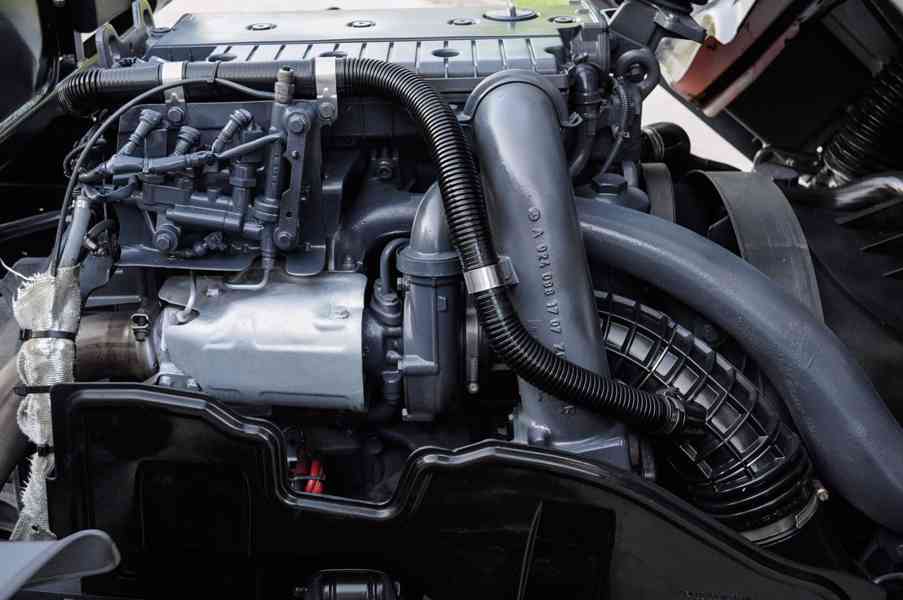 MERCEDES ATEGO 1222 HÁKOVÝ NOSIČ KONTEJNERŮ EURO5 - foto 64