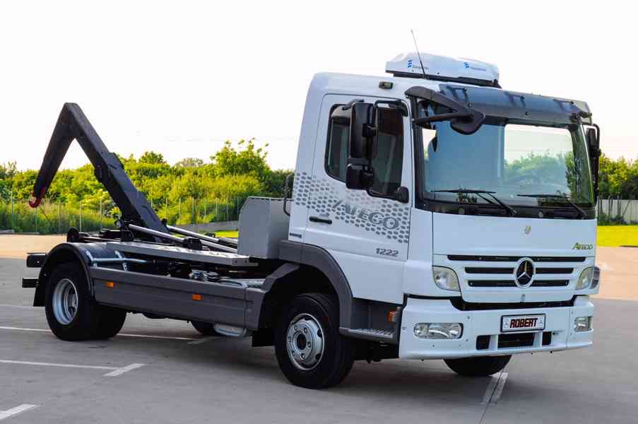 MERCEDES ATEGO 1222 HÁKOVÝ NOSIČ KONTEJNERŮ EURO5 - foto 86