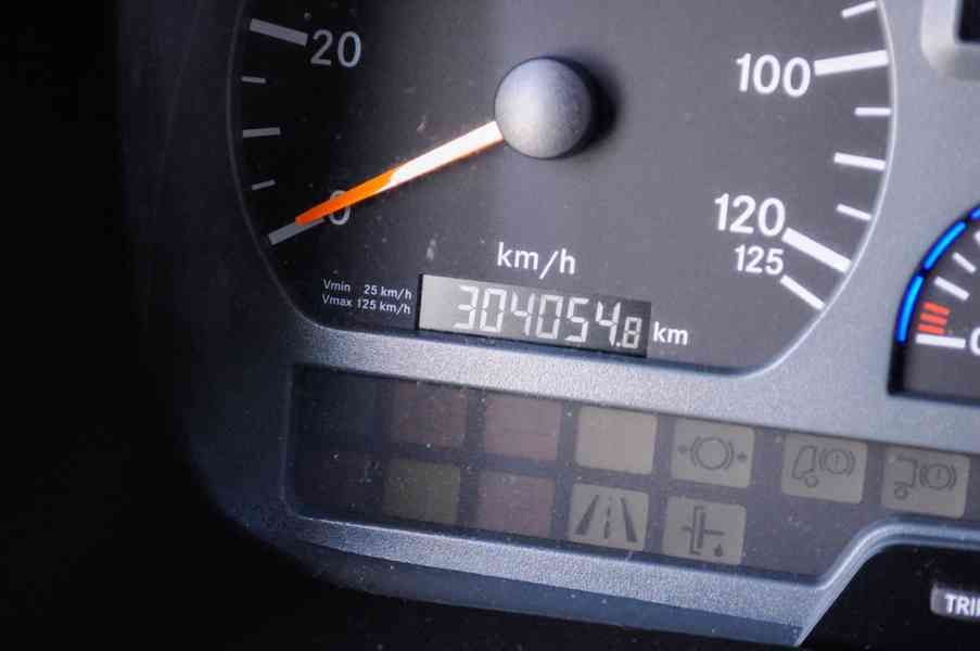 MERCEDES ATEGO 1222 HÁKOVÝ NOSIČ KONTEJNERŮ EURO5 - foto 56