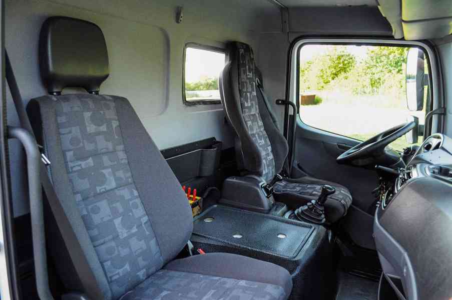 MERCEDES ATEGO 1222 HÁKOVÝ NOSIČ KONTEJNERŮ EURO5 - foto 42