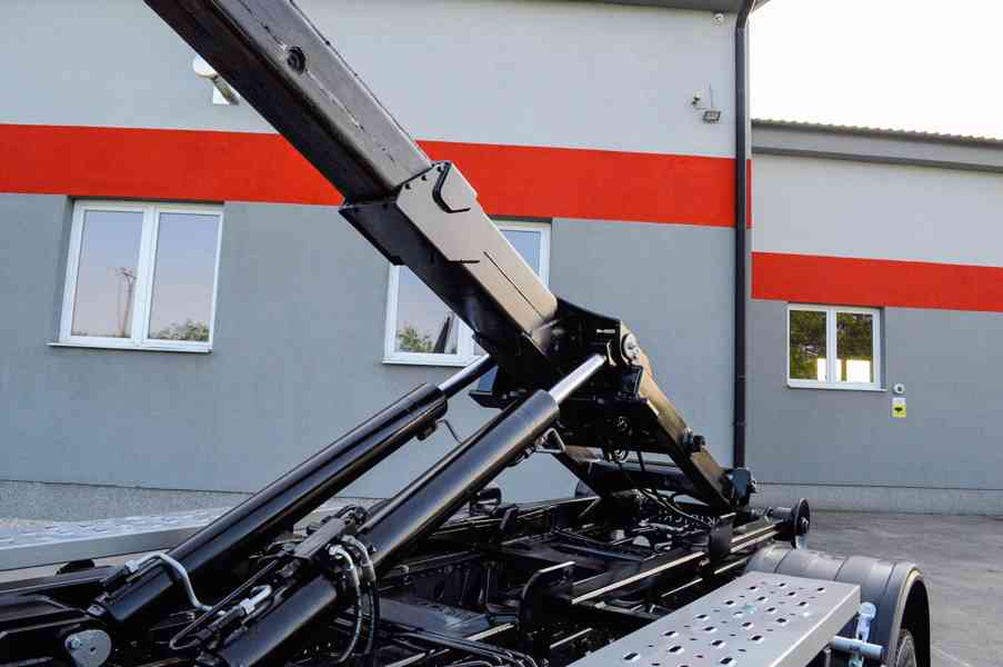 MERCEDES ATEGO 1222 HÁKOVÝ NOSIČ KONTEJNERŮ EURO5 - foto 75