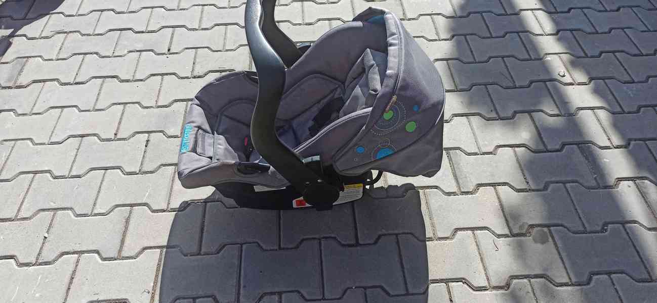 Autosedačka vajíčko - foto 2