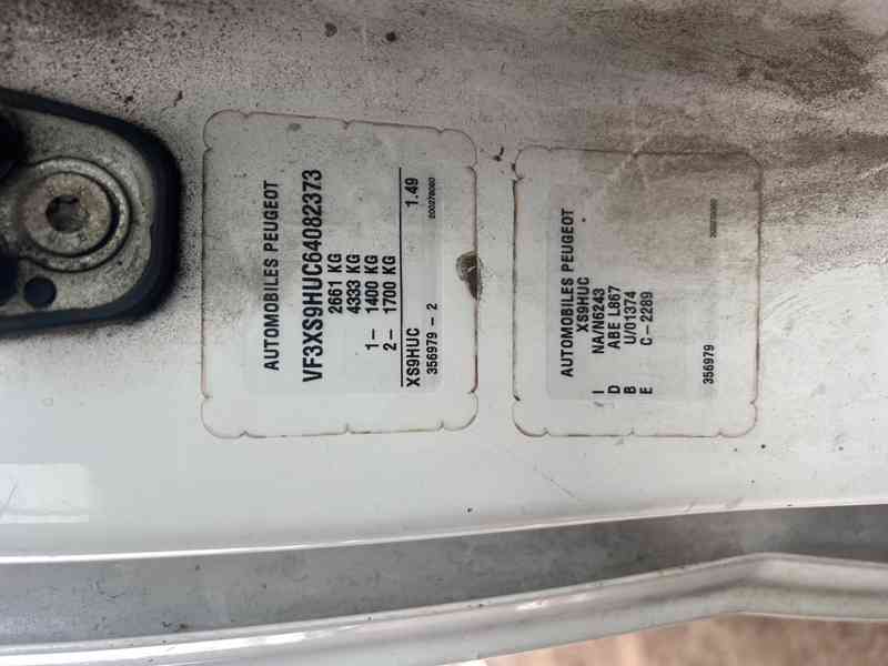 Peugeot Expert 1,6HDI 66KW 9HU prodám díly z vozu - foto 7
