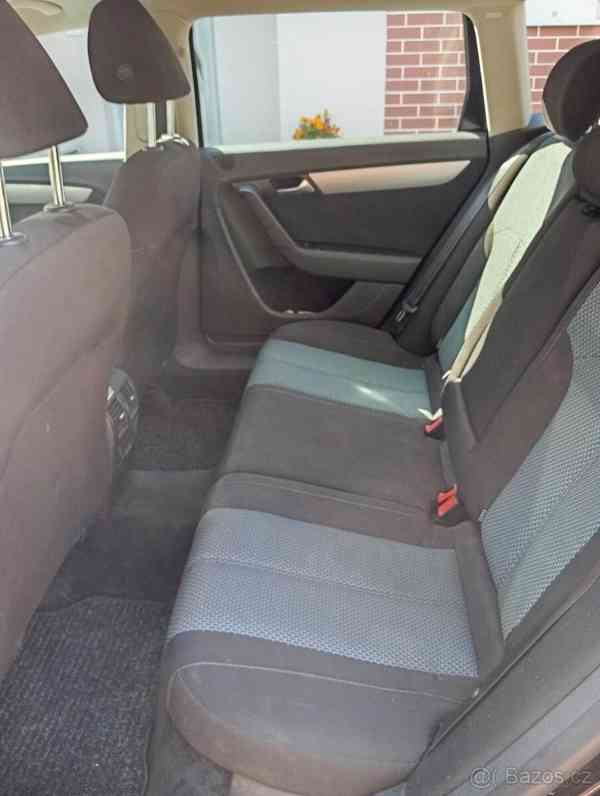 Volkswagen Passat 1,8 BlueMotion, TDI, diesel - foto 11