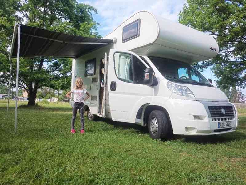 Fiat Ducato (6 míst na jízdu i spaní) - foto 6