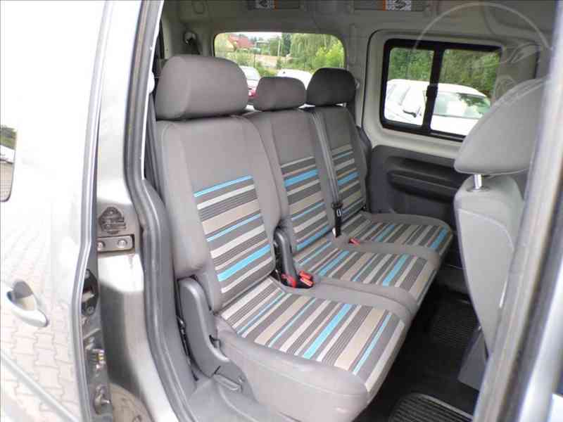 Volkswagen Caddy 1,6 TDI MAXI - foto 10