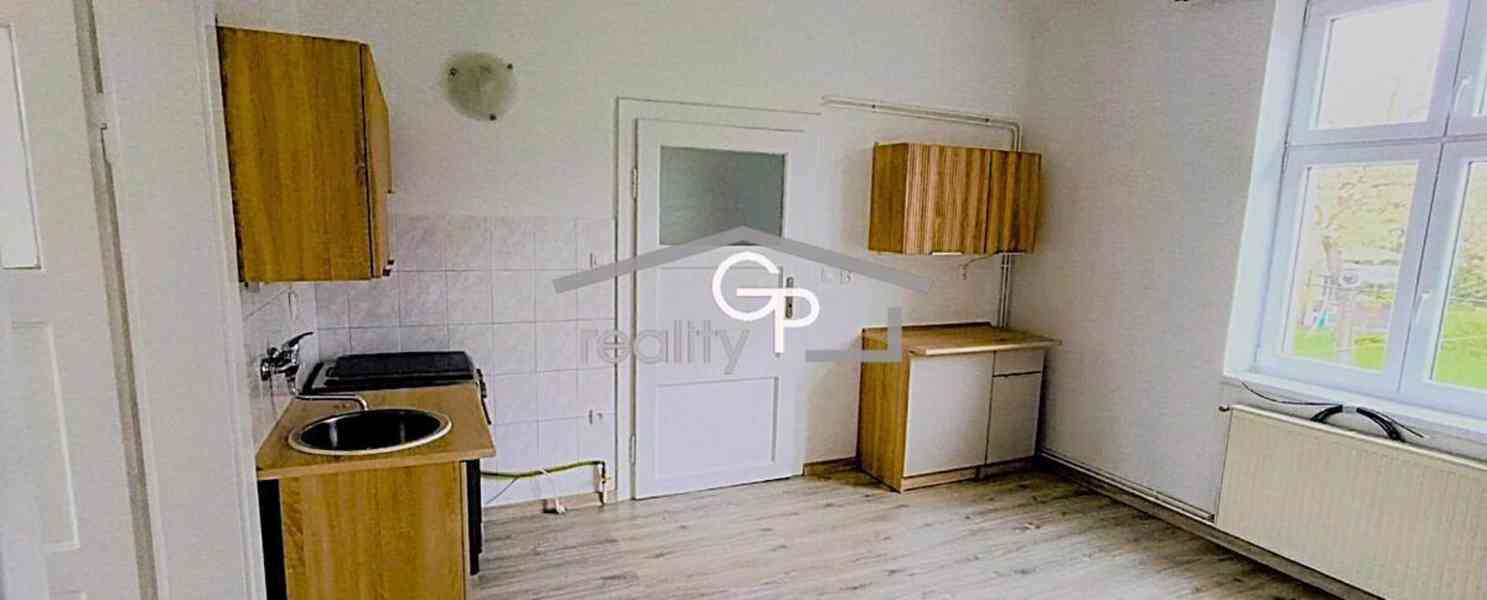 Pronájem bytu 1+1, ul. E. Beneše, Č. Budějovice - foto 2