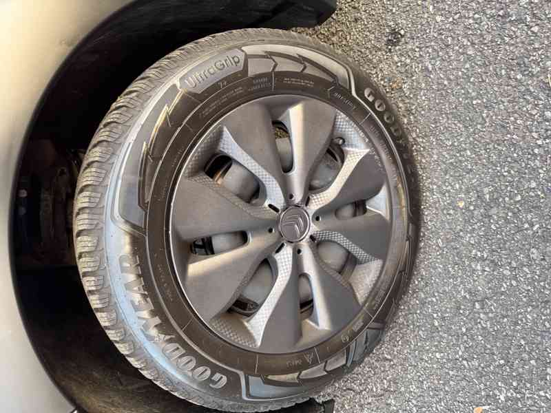 Citroen C3 Airbone 1.2 60kw PureTech 2017 - foto 19