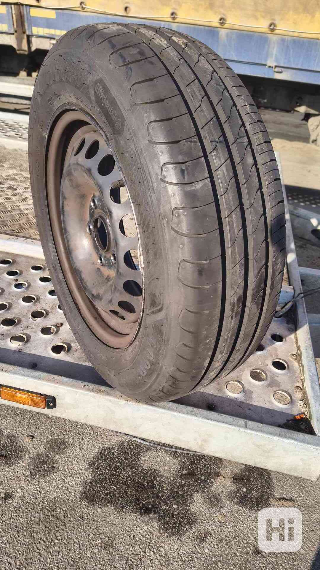 Prodej pneumatik  - foto 1