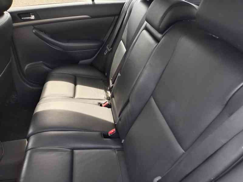 Toyota Avensis T25 2.2 D-4D 130Kw RV.2007 - NOVÁ STK - foto 3