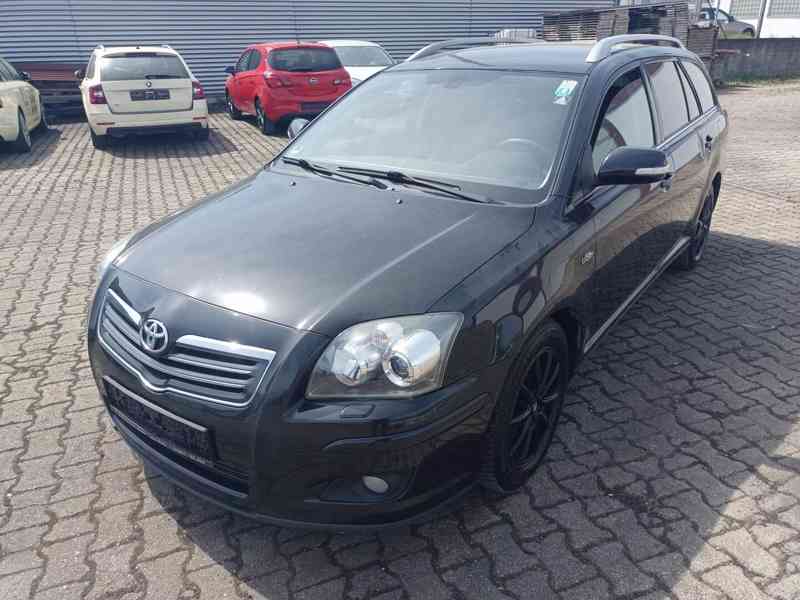 Toyota Avensis T25 2.2 D-4D 130Kw RV.2007 - NOVÁ STK - foto 7