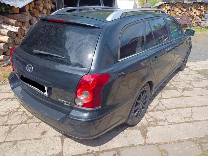 Toyota Avensis T25 2.2 D-4D 130Kw RV.2007 - NOVÁ STK - foto 10