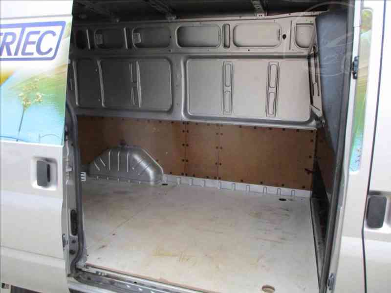 Ford Transit 2,2 TDCI 1.MAJITEL,SERVISNÍ KNIHA - foto 10