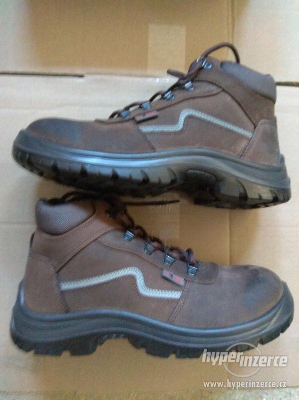 Nové pánské kožené pracovní boty Prabos č. 43 (9) - foto 4