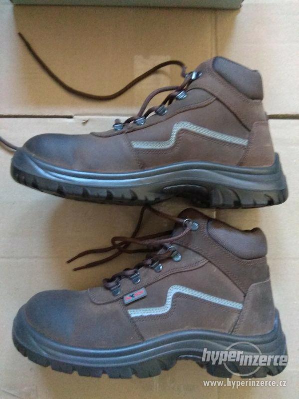 Nové pánské kožené pracovní boty Prabos č. 43 (9) - foto 14