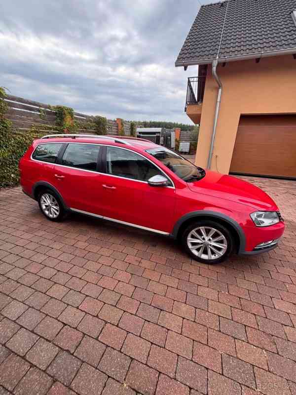 Volkswagen Passat 2,0 - foto 2