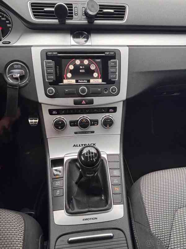 Volkswagen Passat 2,0 - foto 5