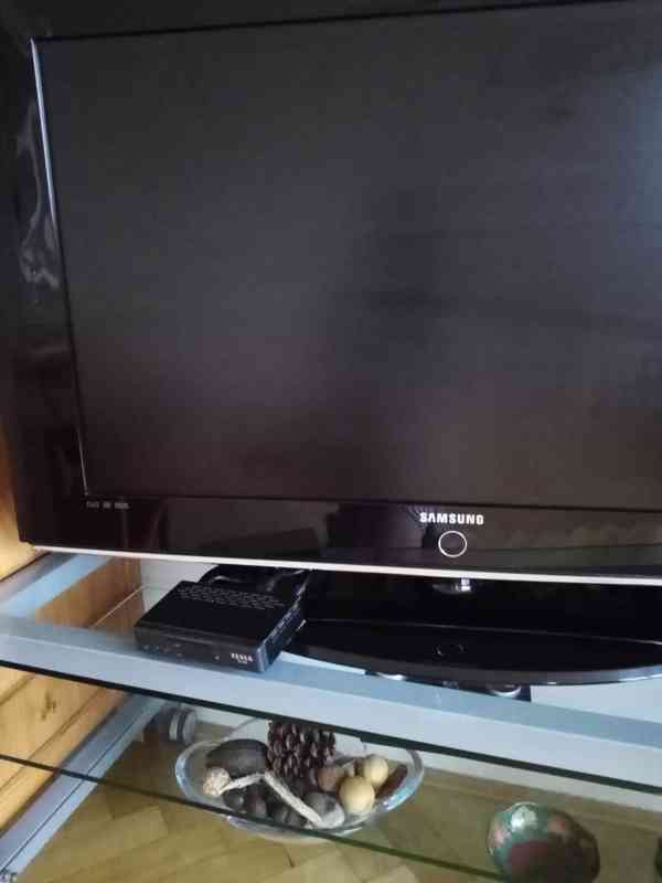 TV 96 cm, set-top box, anténa - foto 4