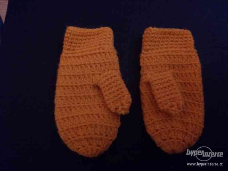 Nové háčkované rukavičky skladem - foto 1