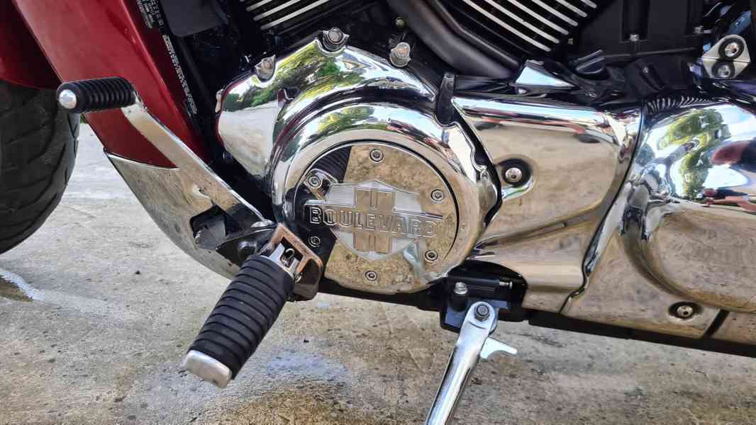 Suzuki Intruder M1800 R (verze Boulevard-US) - foto 7