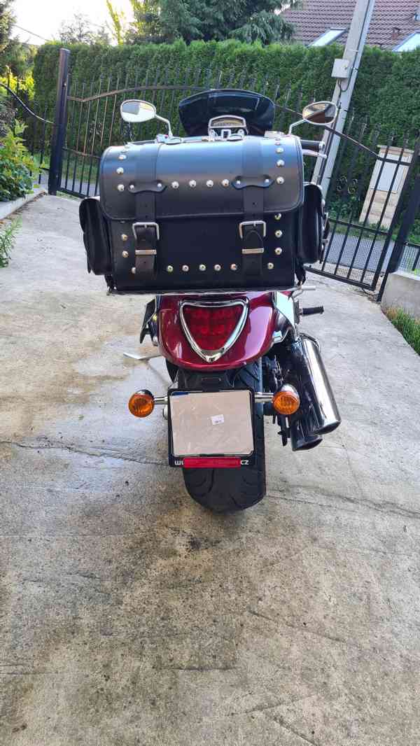 Suzuki Intruder M1800 R (verze Boulevard-US) - foto 10