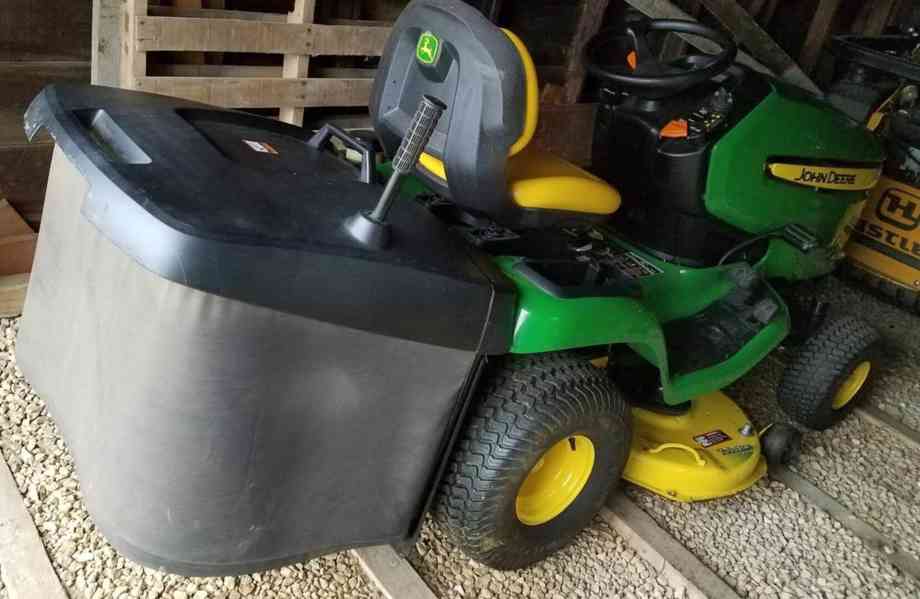 2013 JOHN DEERE X300R - foto 4