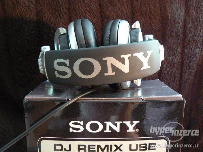 DJ-ská sluchátka SONY MDR-V700DJ - foto 3