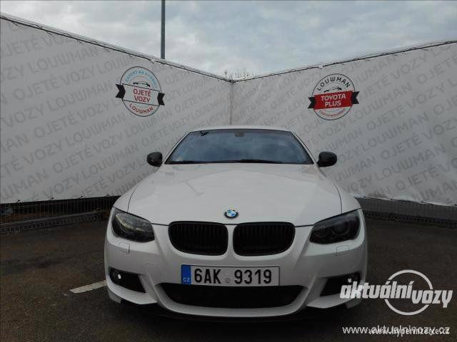 BMW Řada 3 3 0 3.0, nafta, r.v. 2011 - foto 1