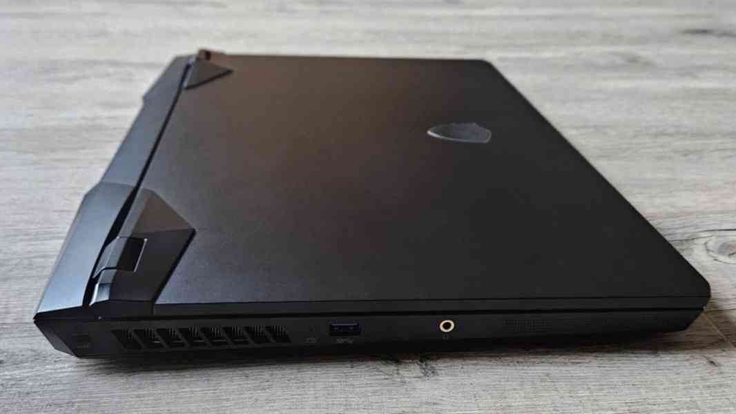 Takřka nový herní notebook MSI GP76 Leopard s RTX 3070 - foto 10