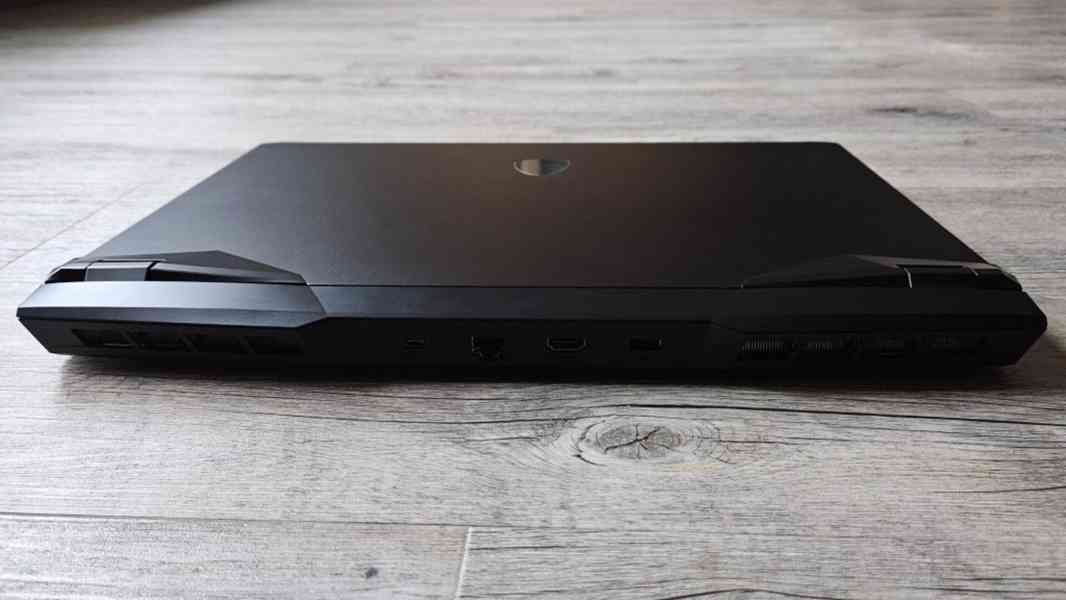 Takřka nový herní notebook MSI GP76 Leopard s RTX 3070 - foto 9
