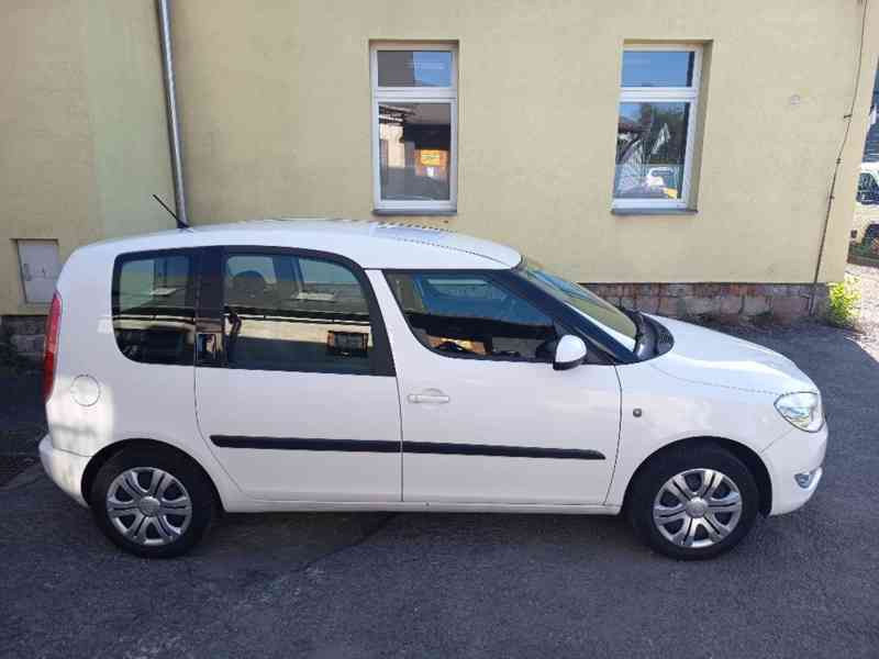 ŠKODA Roomster 1,4i 16V Ambition ČR - foto 5