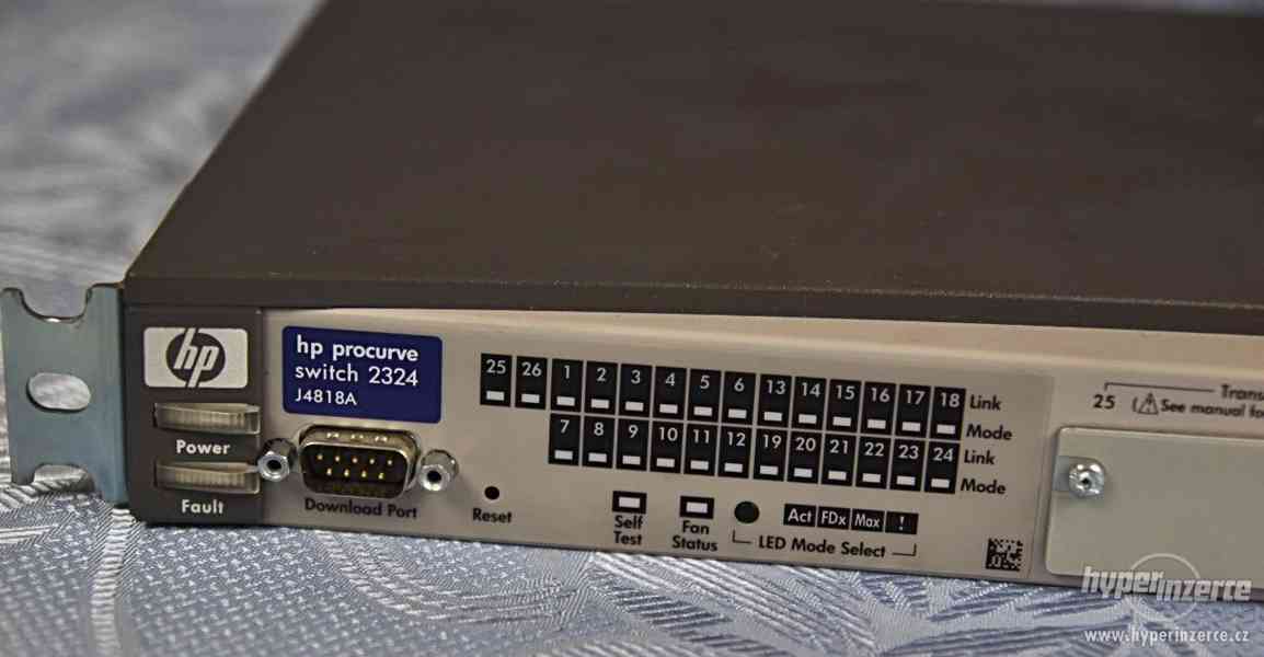HP ProCurve Switch 2324 J4818A - foto 1