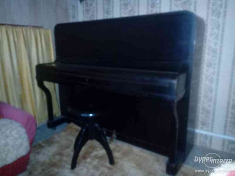 Pianino černé - foto 1