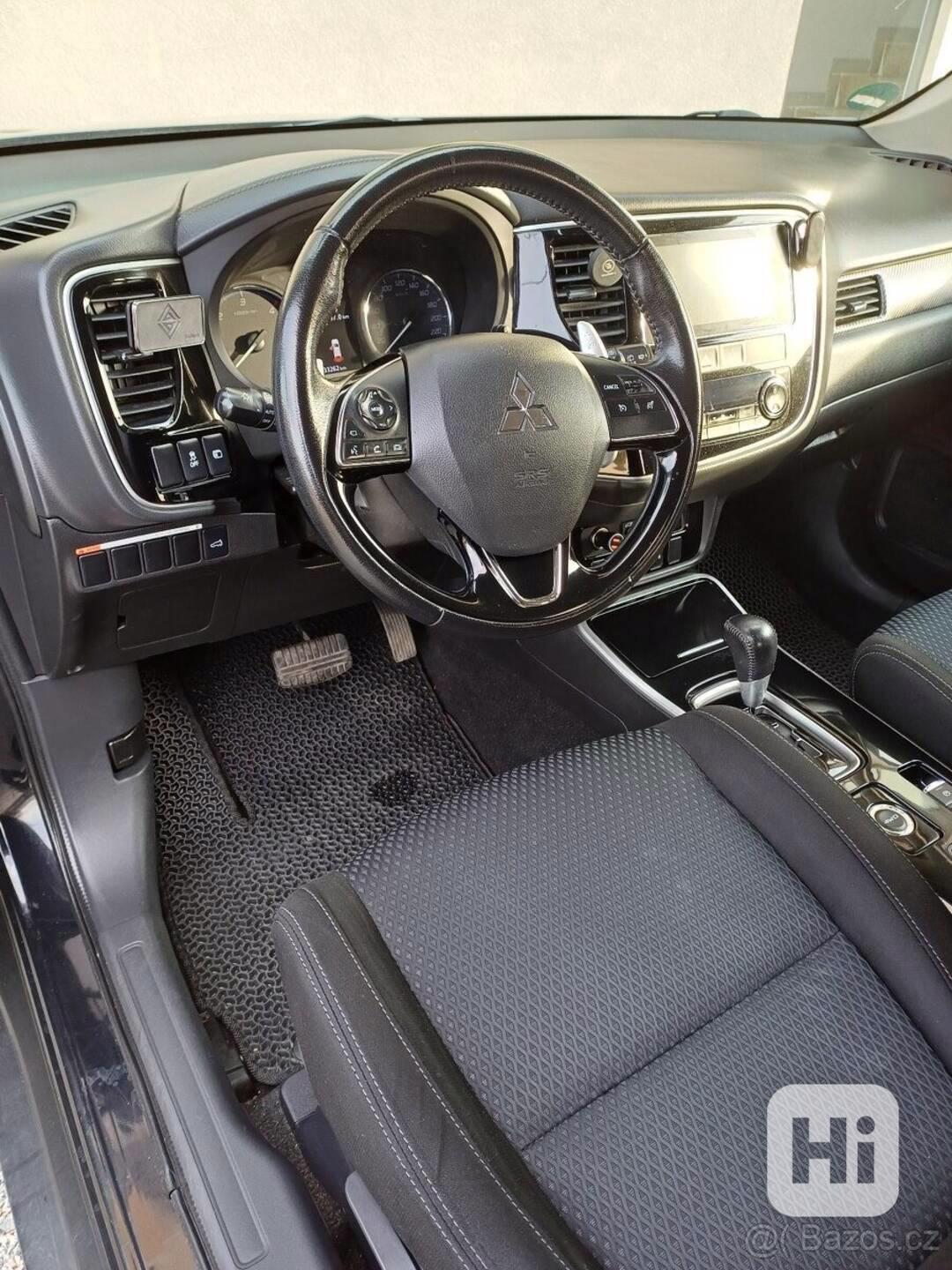 Mitsubishi Outlander 2,2   Nabizim k prodei - foto 1
