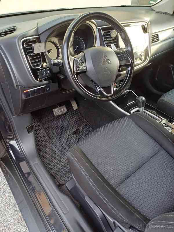 Mitsubishi Outlander 2,2   Nabizim k prodei - foto 6