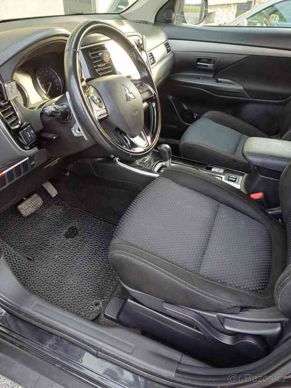 Mitsubishi Outlander 2,2   Nabizim k prodei - foto 4