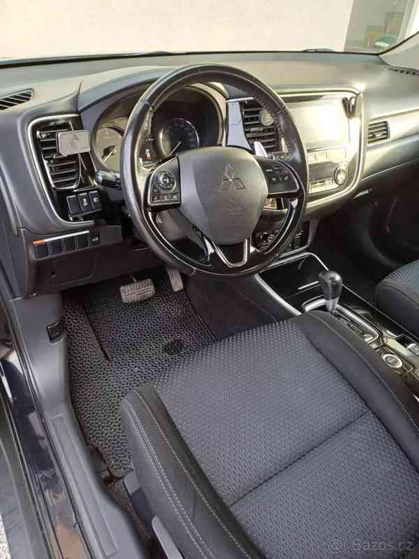 Mitsubishi Outlander 2,2   Nabizim k prodei - foto 1