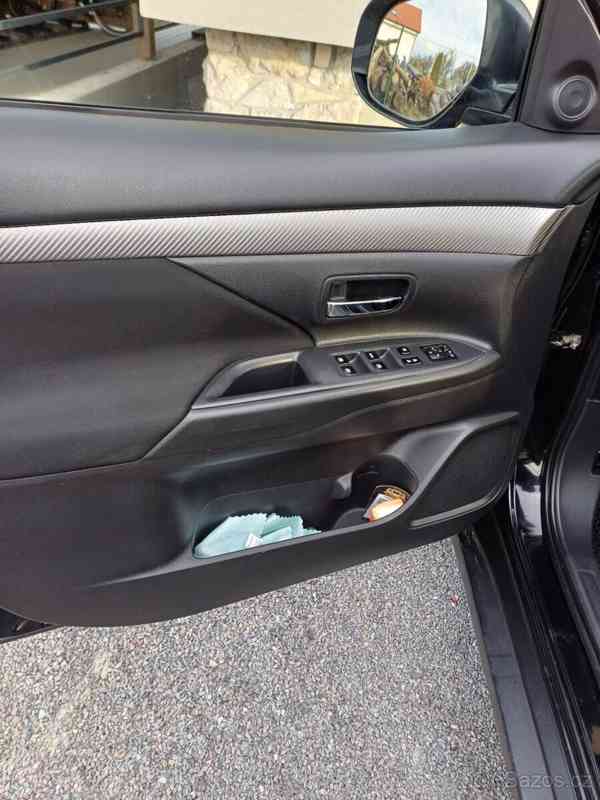 Mitsubishi Outlander 2,2   Nabizim k prodei - foto 2