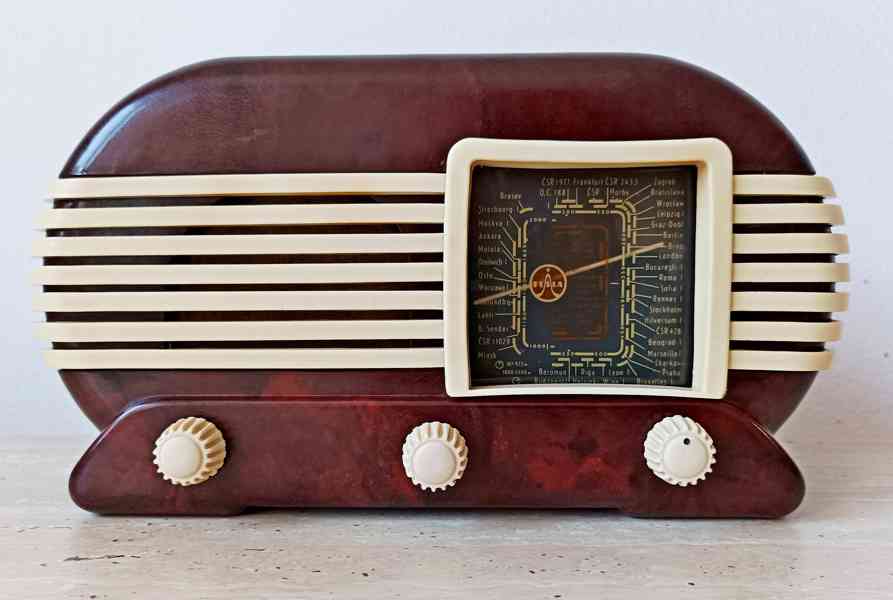 Starožitné rádio Tesla Talisman 307U po kompletní renovaci - foto 1