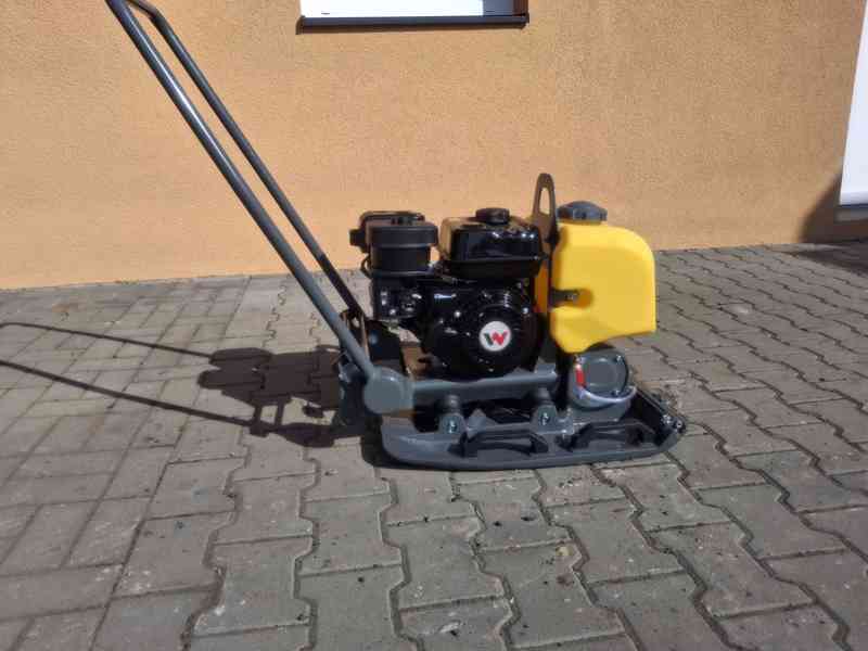 Vibrační deska Wacker Neuson BPS1550Gw 15 kN - foto 5