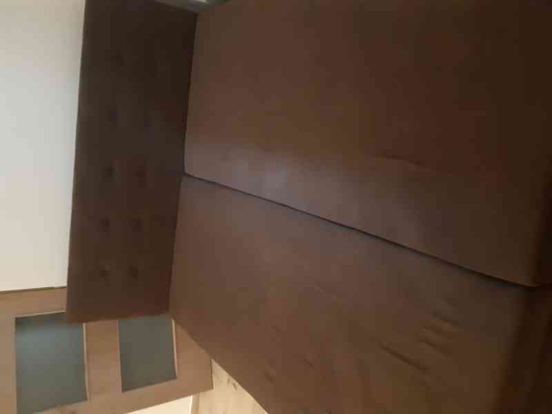 Čalouněná postel + rošt + matrace - foto 2