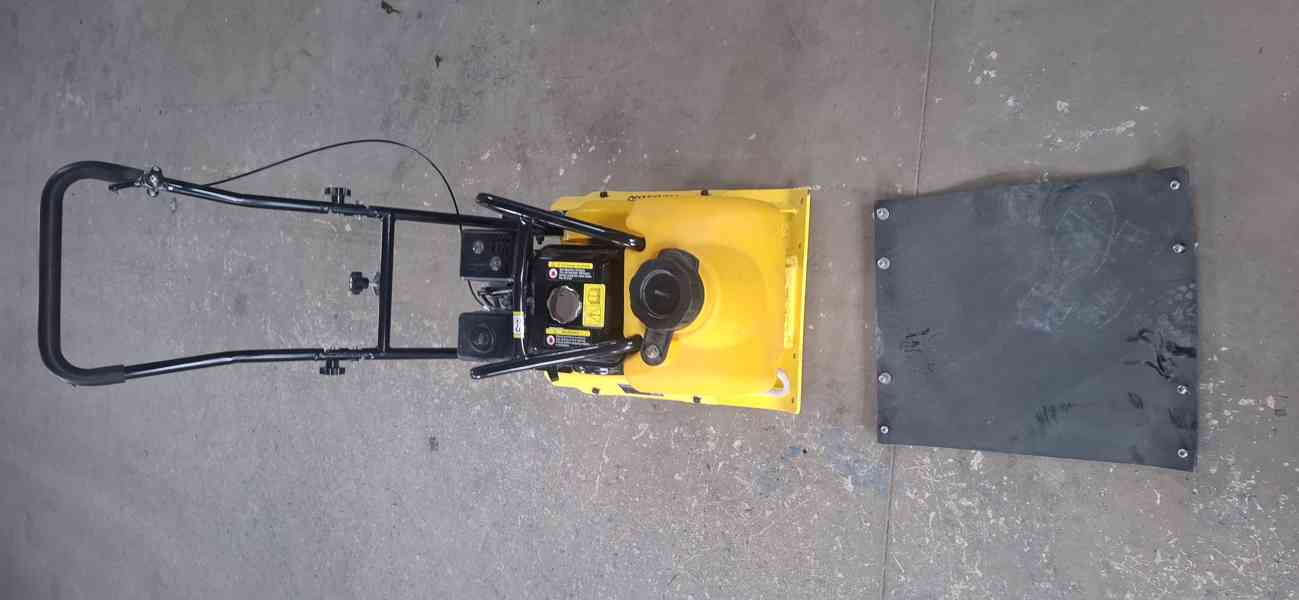 vibrační deska - foto 2