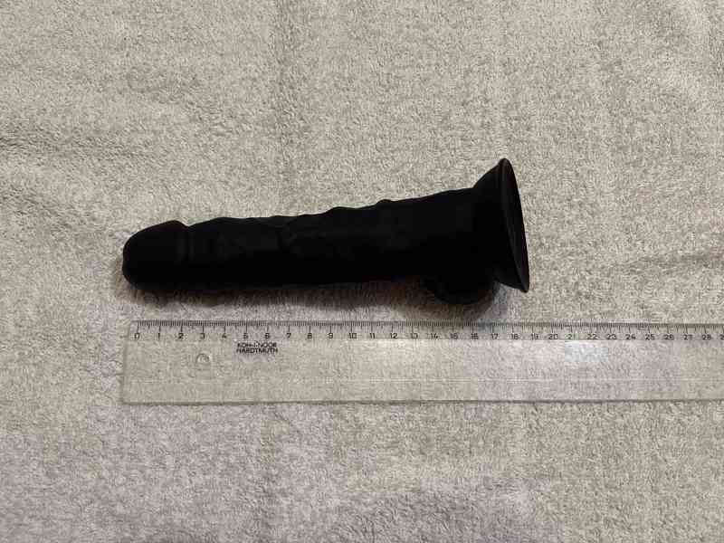 BBC dildo odzkoušené na klukovi 19 let - foto 4