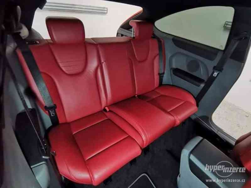 Ford Focus ST - foto 11