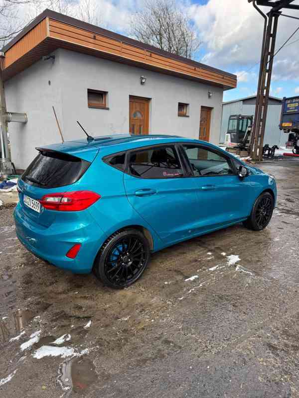 Ford Fiesta  - foto 4