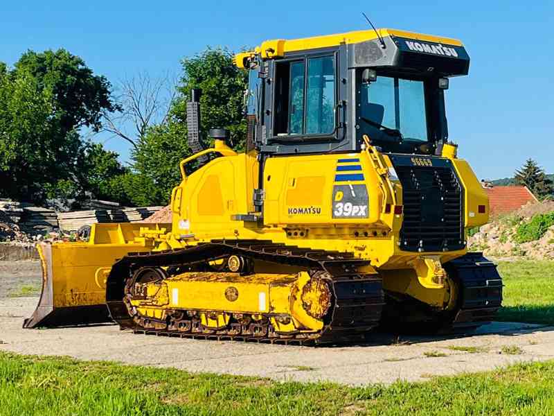 Buldozer Komatsu D39PX-24 (Možnost leasingu) - foto 3