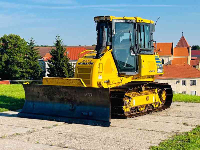 Buldozer Komatsu D39PX-24 (Možnost leasingu) - foto 1