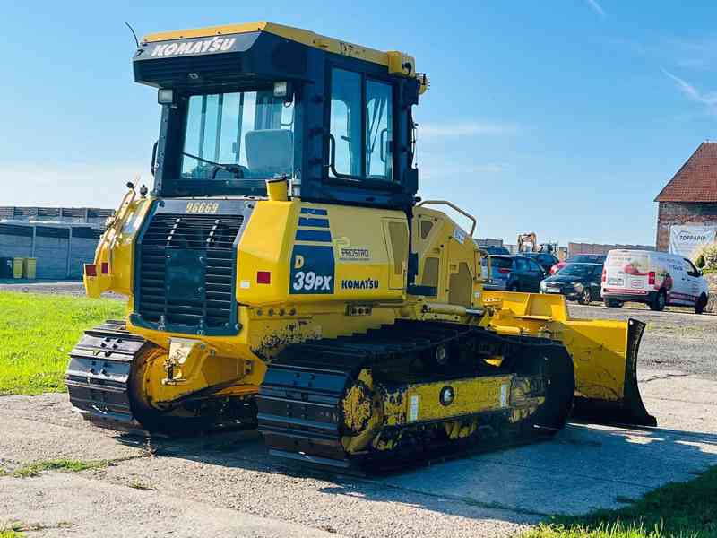 Buldozer Komatsu D39PX-24 (Možnost leasingu) - foto 4